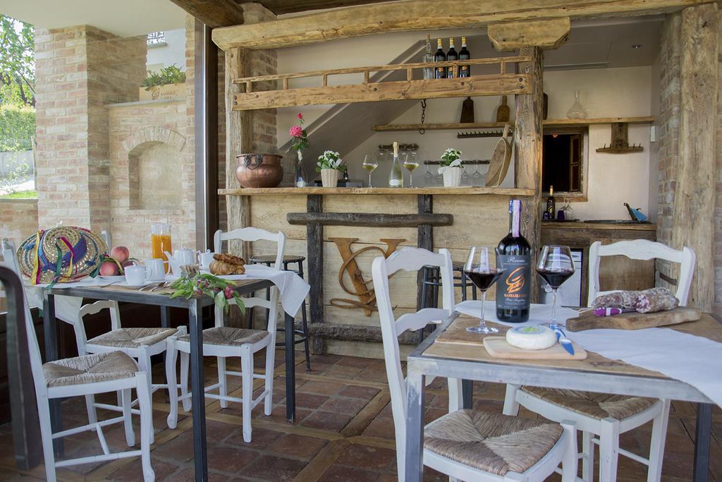 Villa Laura Castellinaldo Εξωτερικό φωτογραφία