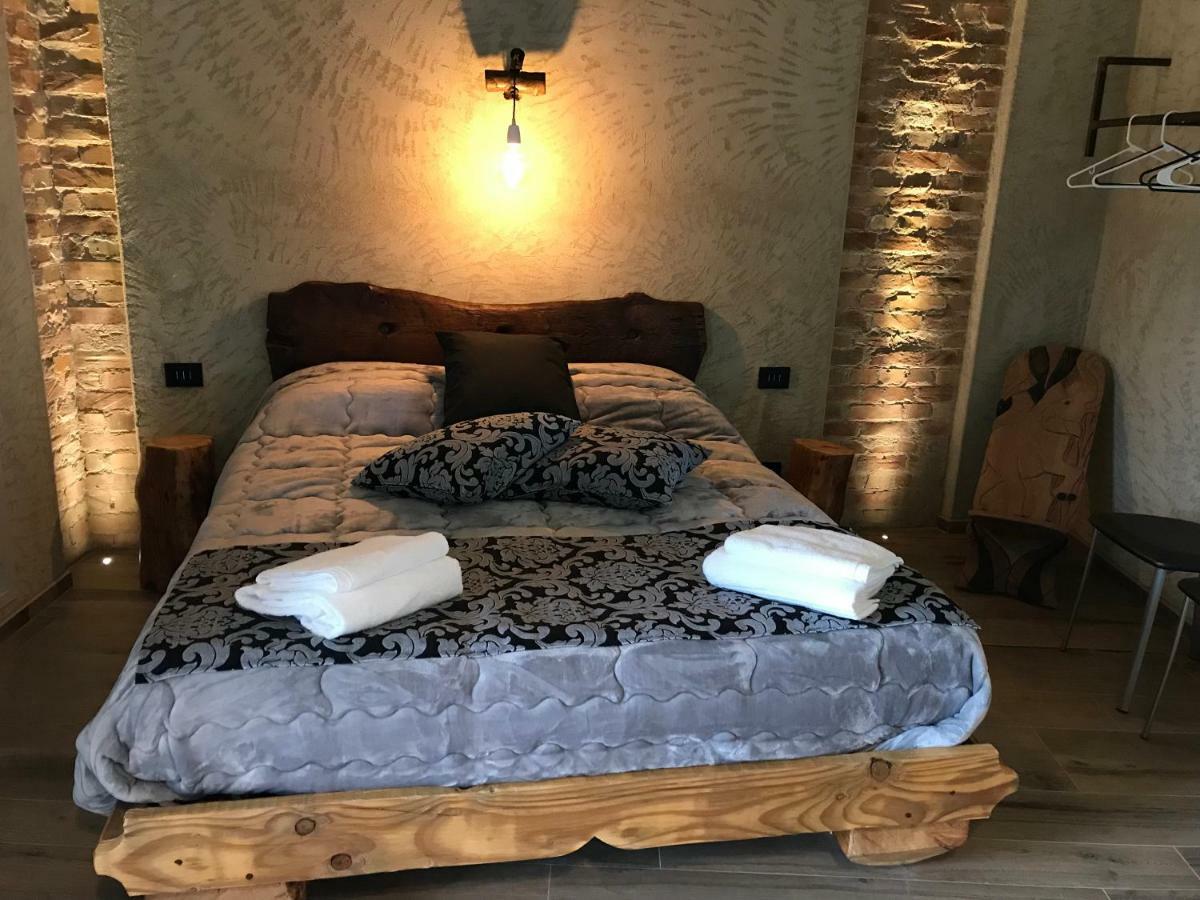 Villa Laura Castellinaldo Εξωτερικό φωτογραφία