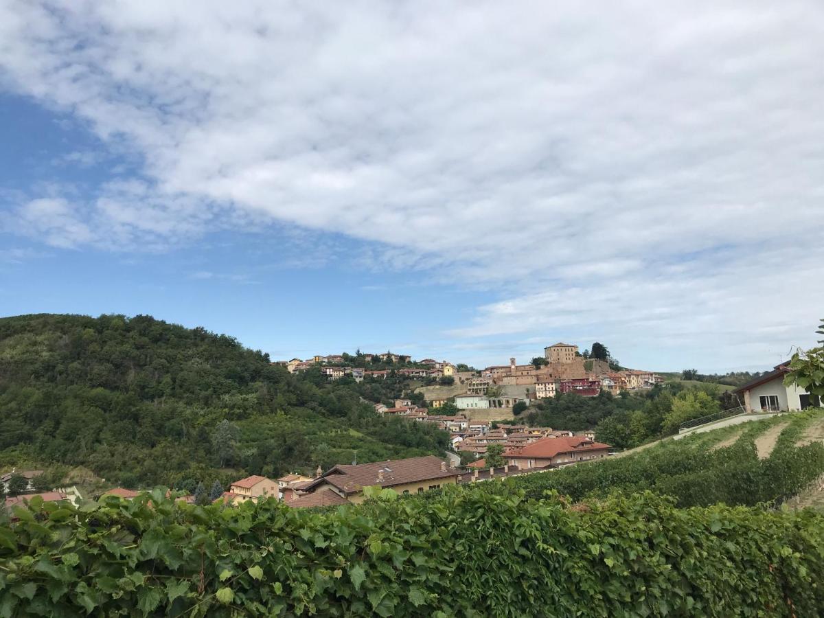 Villa Laura Castellinaldo Εξωτερικό φωτογραφία